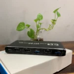 Hình thực tế mặt sau bộ KVM 2x1 Switcher với các cổng HDMI và USB tín hiệu